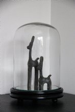 Cozy room lyckodjur järn staty