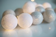 irislights ljusslinga mysigt ljus bollar ljusslinga bollar iris lights silver