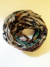 loika sjal scarf patcy halsduk