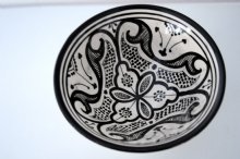 Reunion Home svart vit skål keramik marocko marockansk  handgjorda hantverk genuin